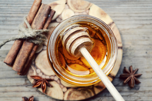Cinnamon and Honey Natural Detox Drink  